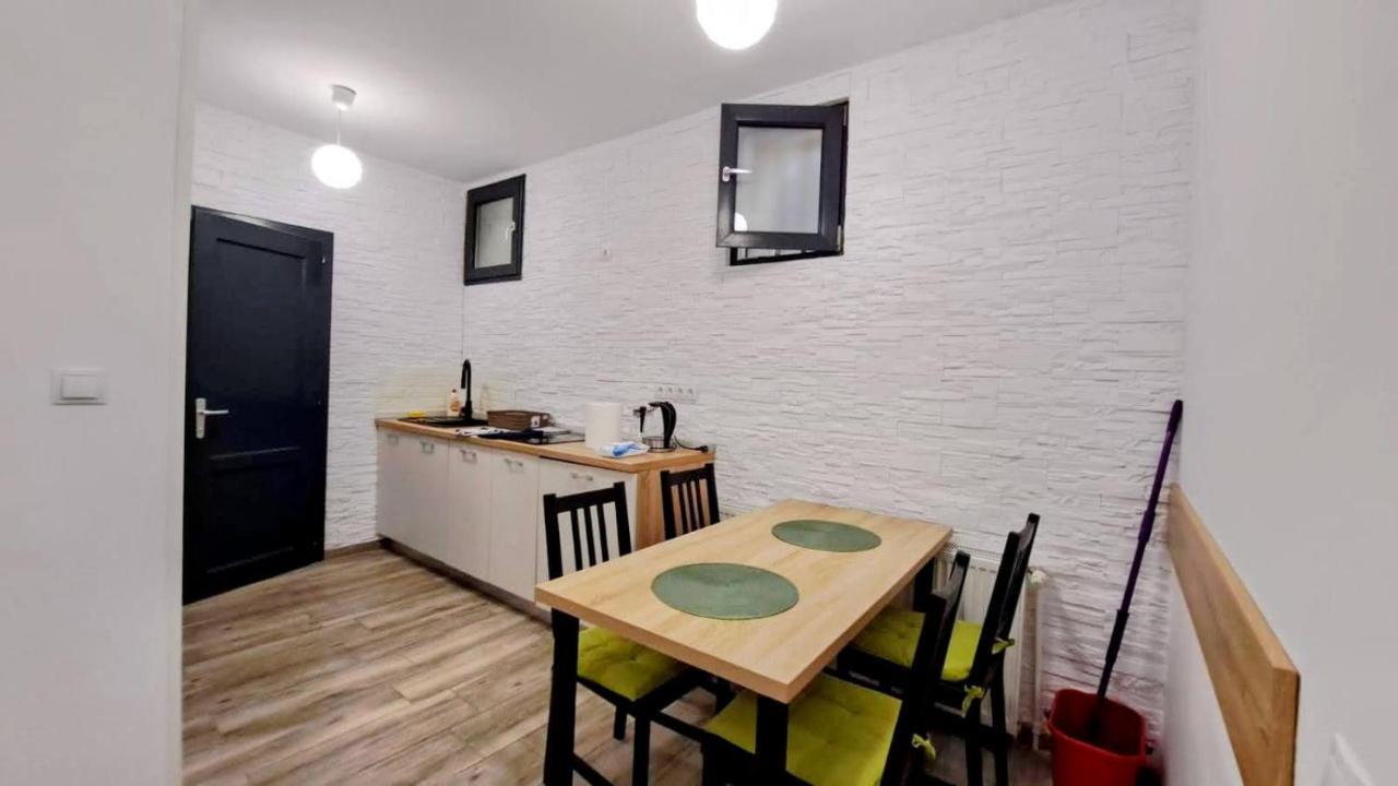 Cosy Studio In The Heart Of บราชอฟ ภายนอก รูปภาพ